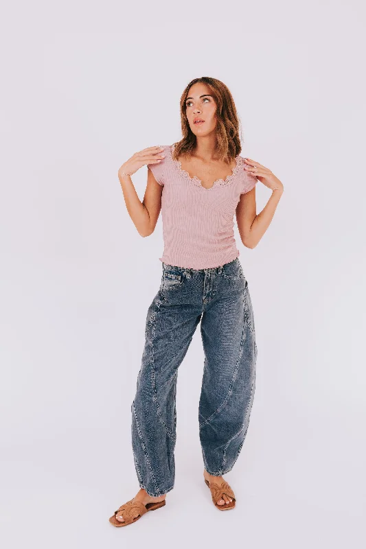 FREE PEOPLE - Sugar And Spice Barrel Jeans