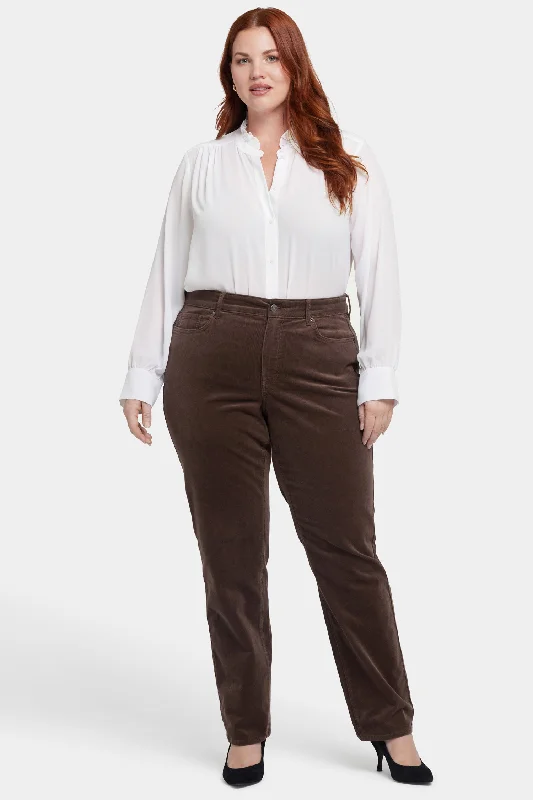 Marilyn Straight Pants In Plus Size - Coffee Bean