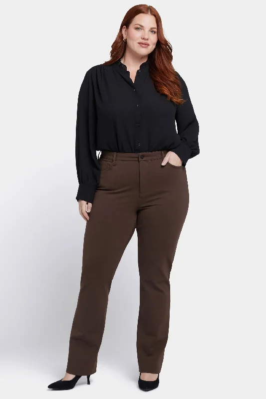 Marilyn Straight Pants In Plus Size - Coffee Bean