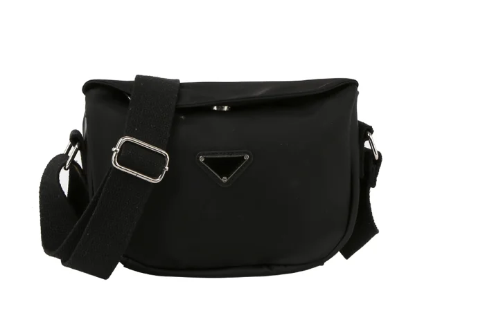 Auria Crossbody Bag